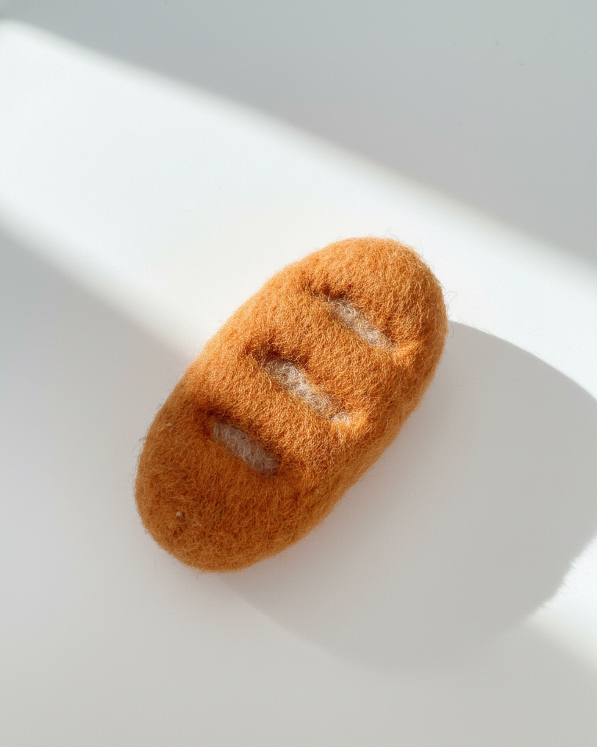 Baguette Wool Magnet - Woobbi