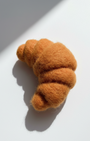 Butter Croissant Wool Magnet - Woobbi