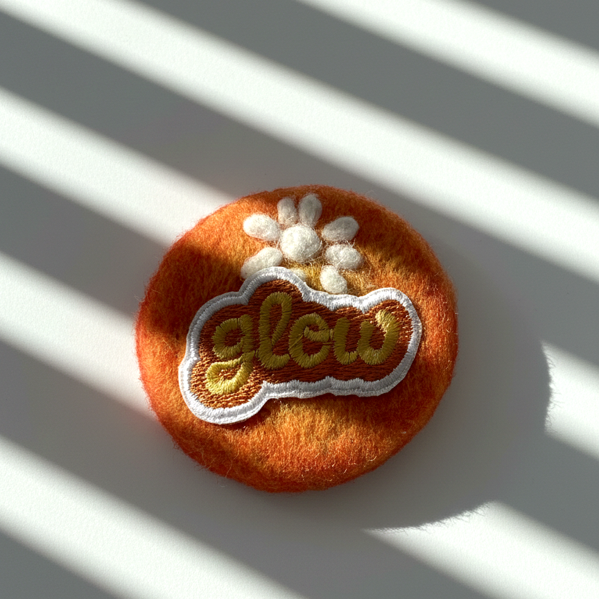 Glow Patch Wool Magnet - Woobbi