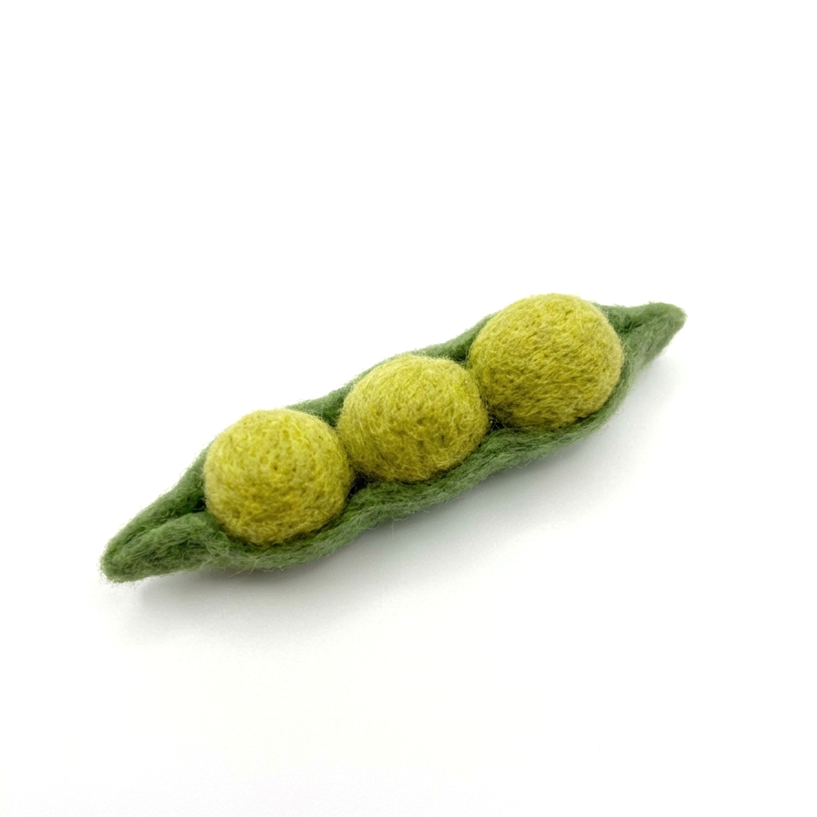 Pea Pod Wool Felt Fridge Magnet - Woobbi