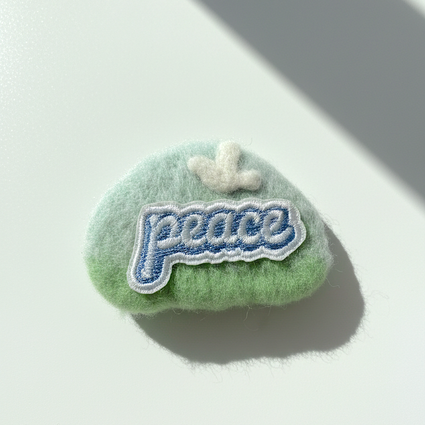 Peace Patch Wool Magnet - Woobbi