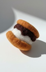 S’more Wool Magnet - Woobbi