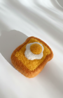 Sunny Egg Toast Wool Magnet - Woobbi